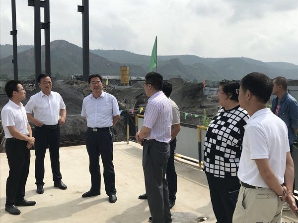 市人大常委會黨組副書記、副主任樊文浩一行調(diào)研泓源公司項目建設(shè)情況(圖2)