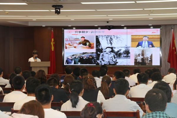 泓源公司黨委舉辦“培育泓源精神，勇?lián)鷩笫姑敝黝}演講比賽(圖4)